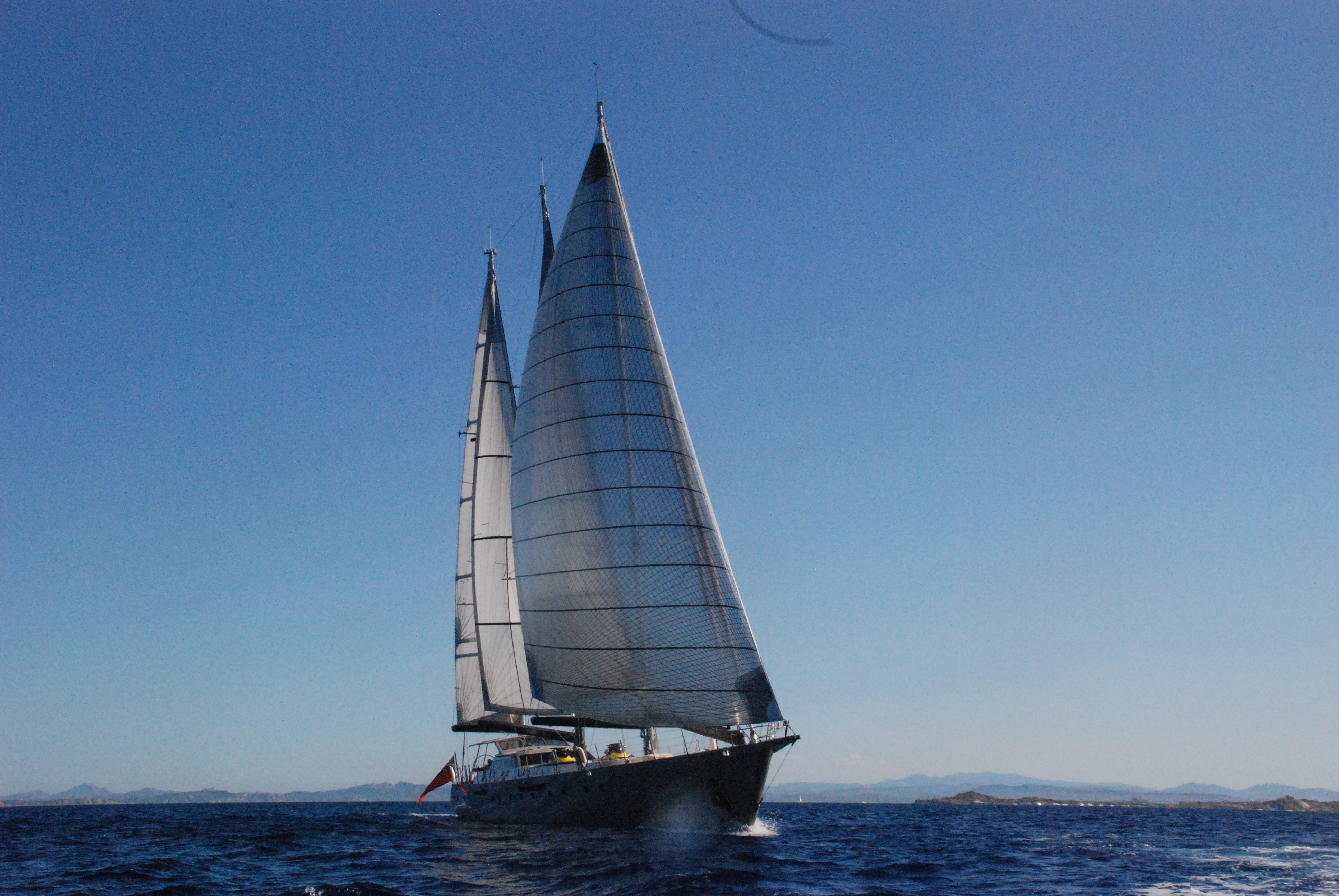 [42m-Yacht-YAMAKAY]-6734-165.jpg