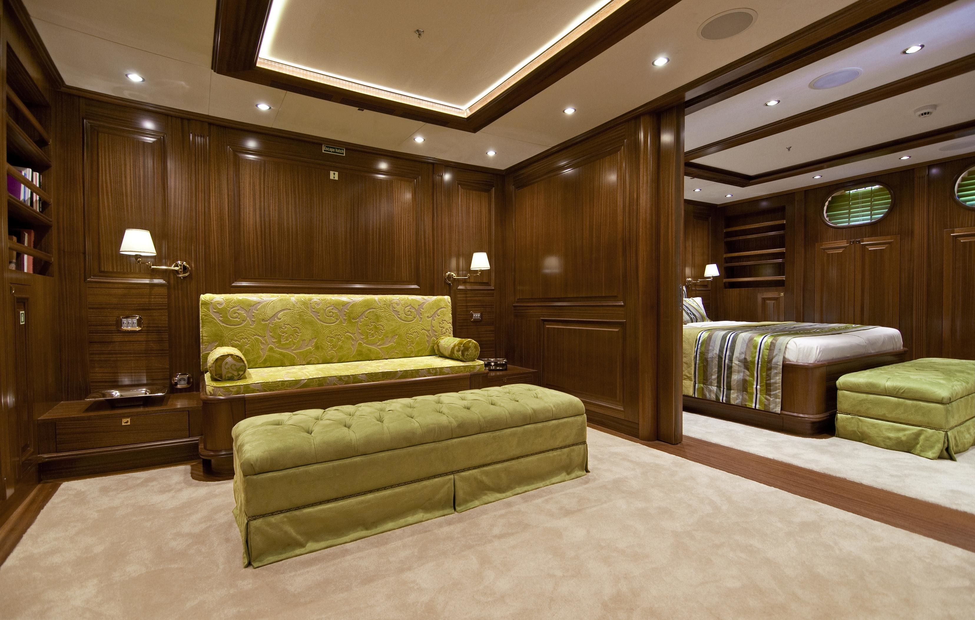 [43m-Yacht-CLEAR-EYES]-6560-107.jpg