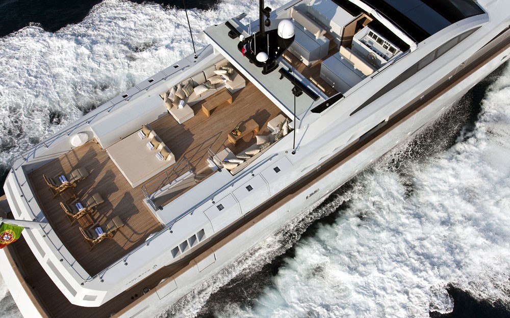 [44m-Yacht-FAN-TOO]-6061-38.jpg