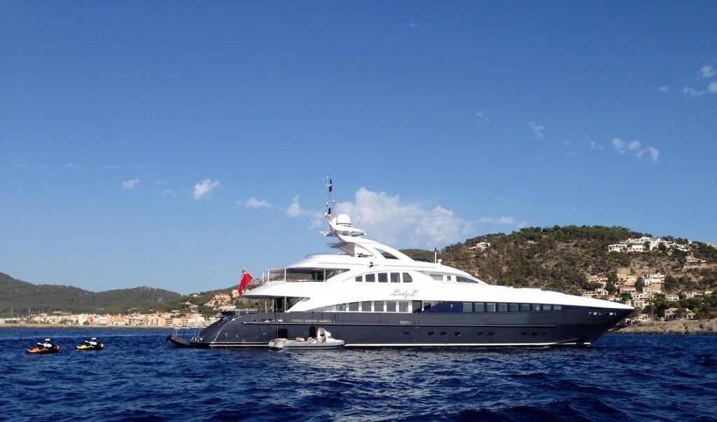 [44m-Yacht-LADY-L]-6453-23.jpg