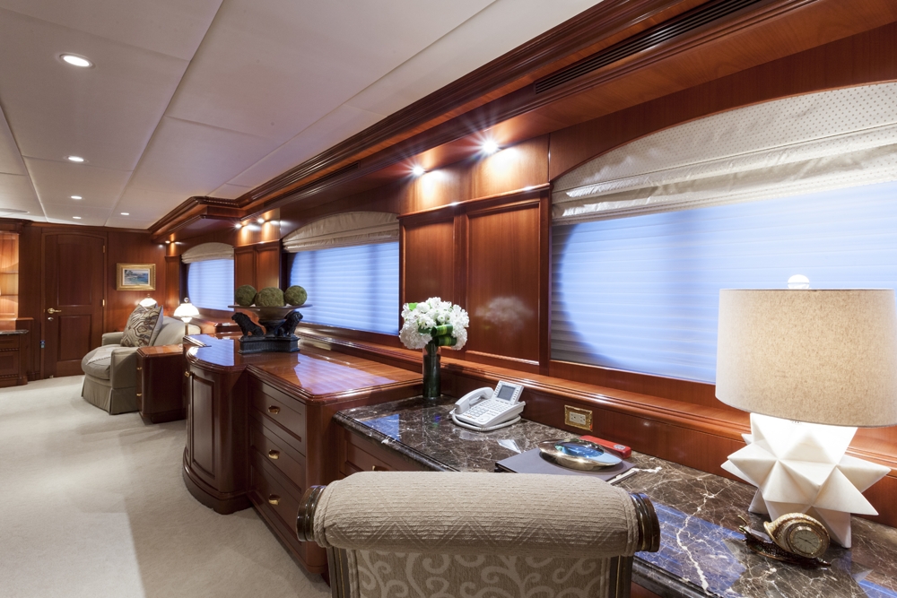 [45m-Yacht-ATTITUDE]-6058-158.jpg