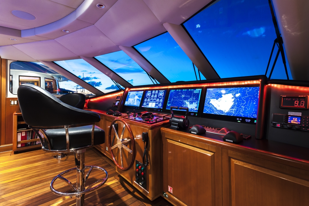 [45m-Yacht-ATTITUDE]-6058-217.jpg