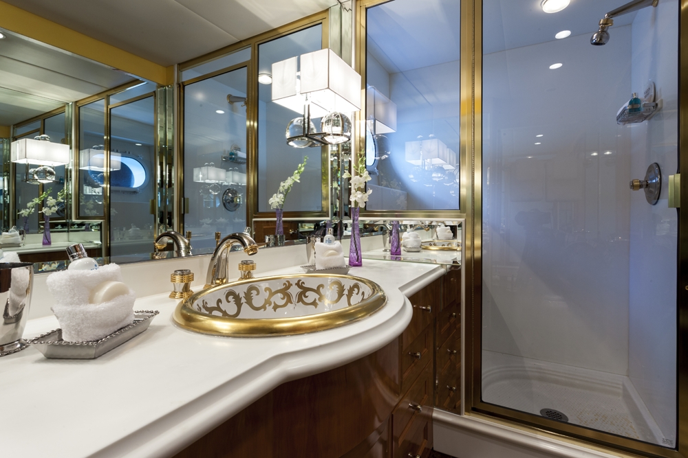 [45m-Yacht-ATTITUDE]-6058-75.jpg