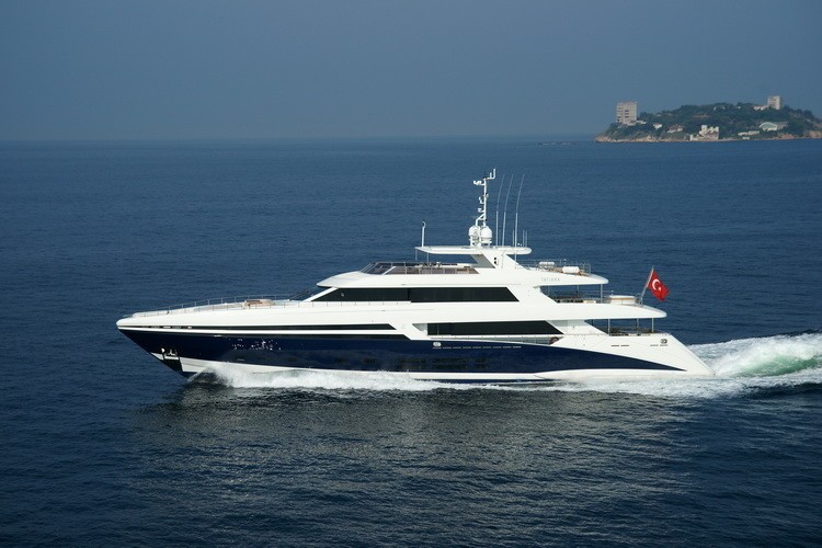 [45m-Yacht-TATIANA]-6413-220.jpg
