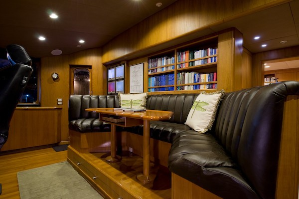 [46m-Yacht-SEA-FALCON-II]-6143-55.jpg