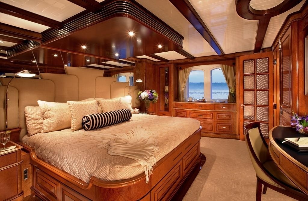 [46m-Yacht-SYCARA-IV]-6219-177.jpg