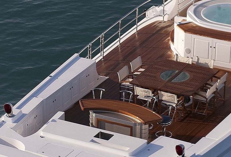 [46m-Yacht-SYCARA-IV]-6219-89.jpg