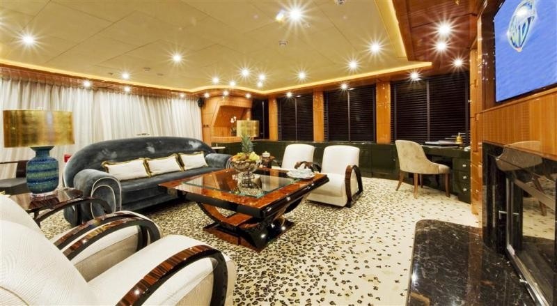 [47m-Yacht-360DEG]-6950-112.jpg