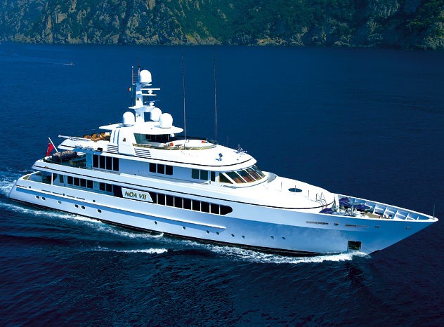 [48m-Yacht-CAROLINA]-6156-19.jpg