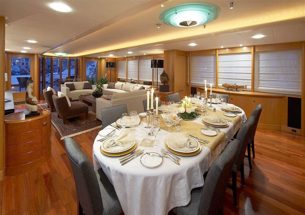 [48m-Yacht-CAROLINA]-6156-21.jpg