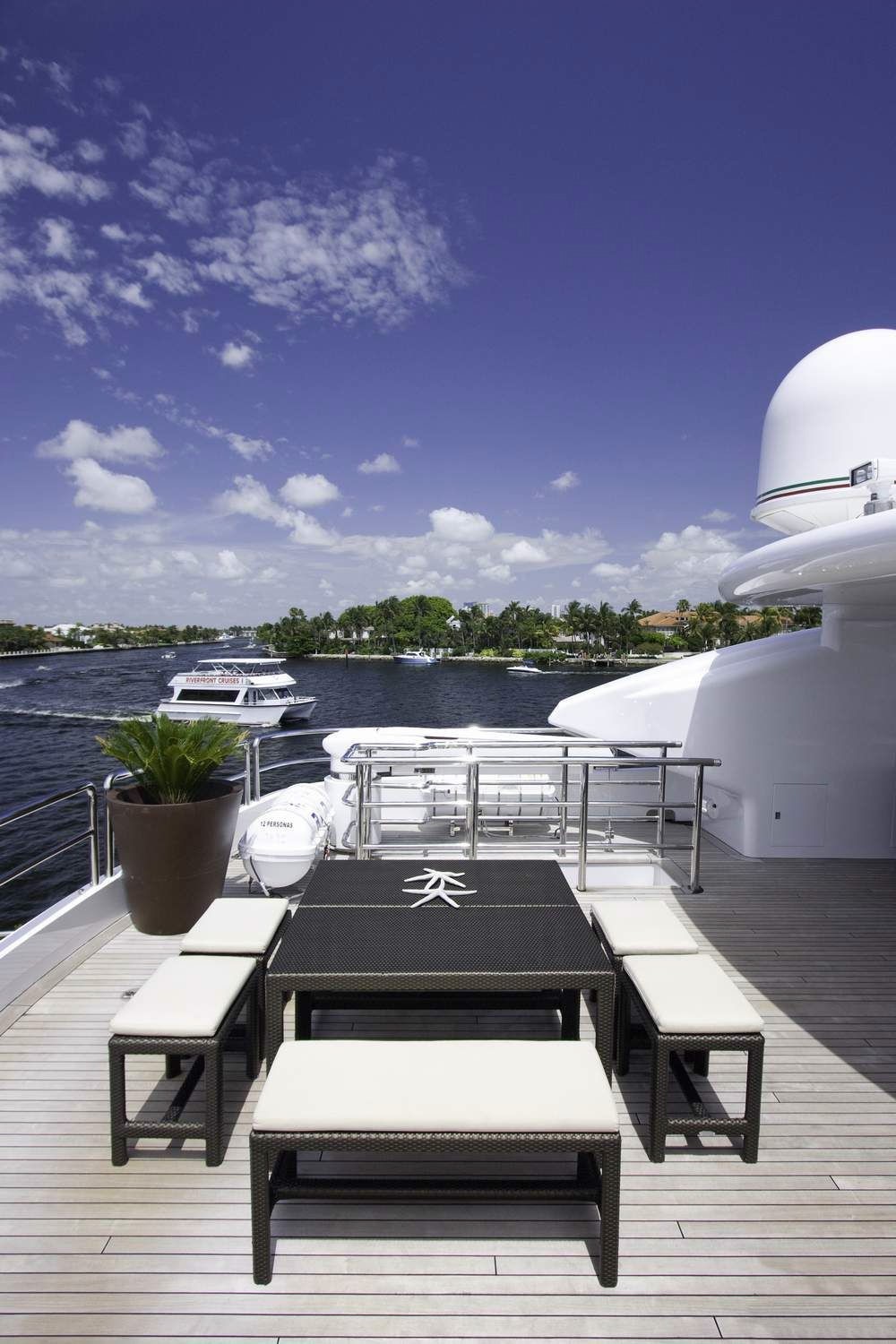 [49m-Yacht-AZTECA-II]-6041-89.jpg