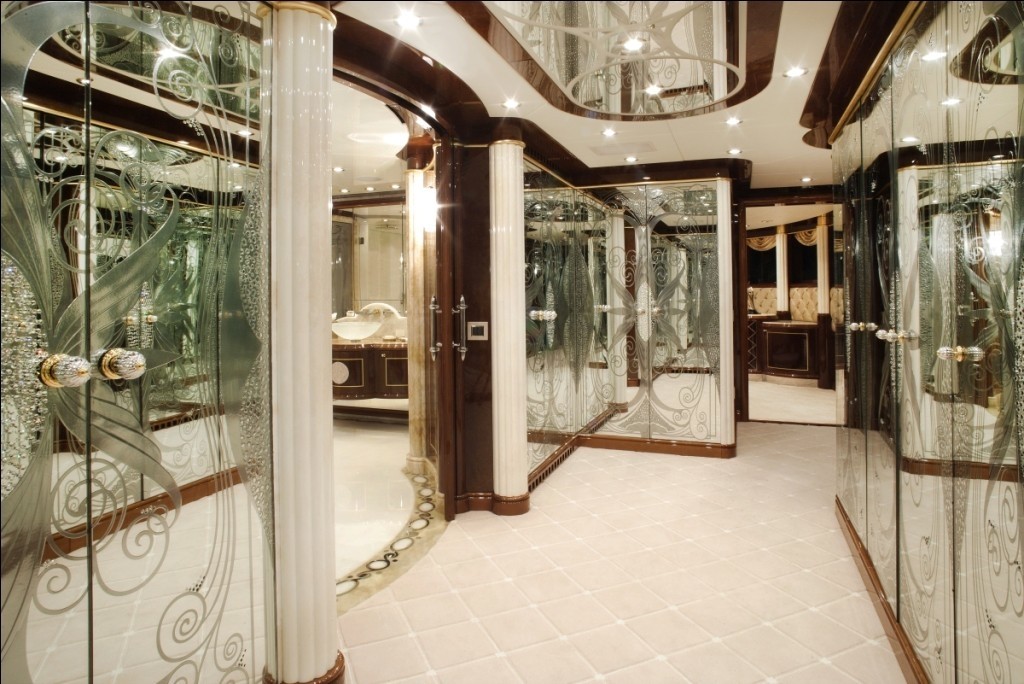 [61m-Yacht-DIAMONDS-ARE-FOREVER]-6527-150.jpg