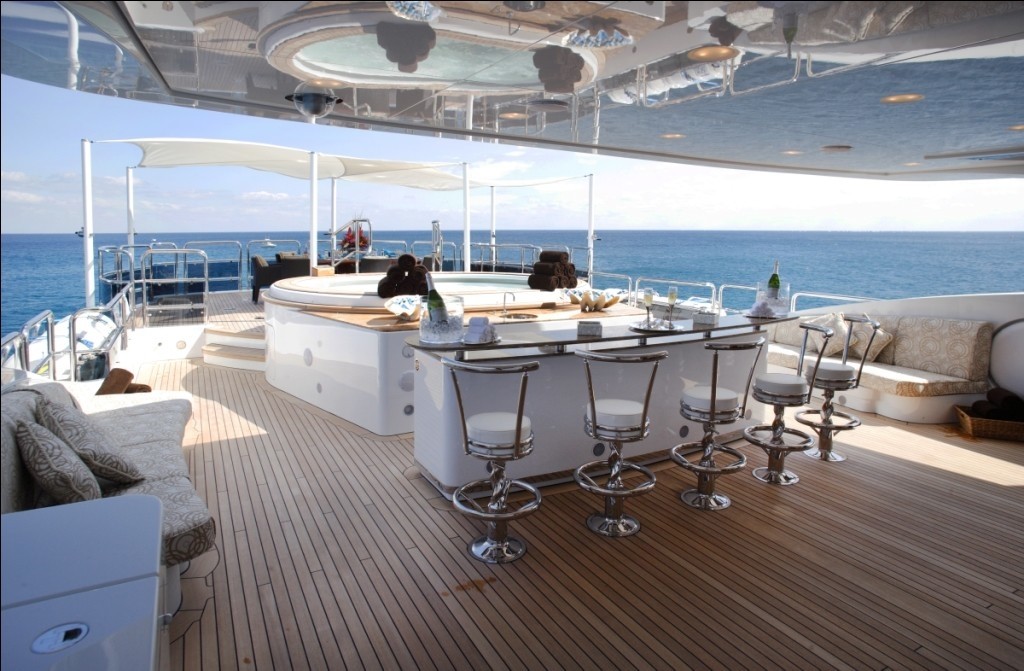 [61m-Yacht-DIAMONDS-ARE-FOREVER]-6527-169.jpg