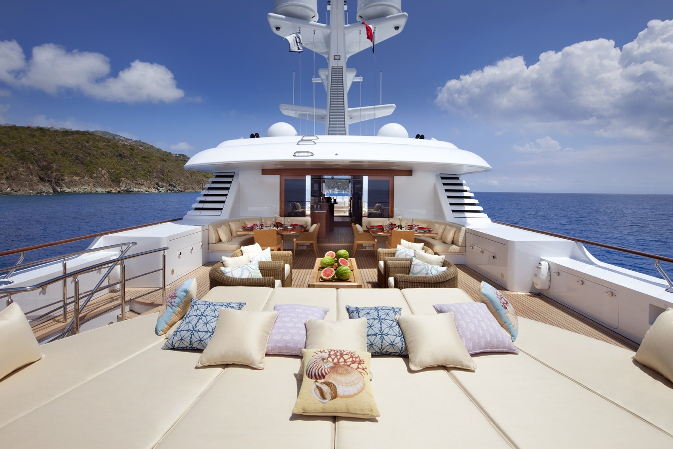 [63m-Yacht-LADY-BRITT]-6132-121.jpg