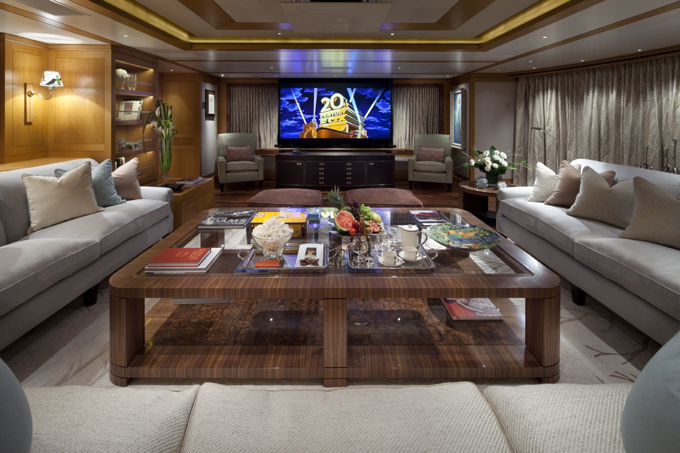 [63m-Yacht-LADY-BRITT]-6132-22.jpg