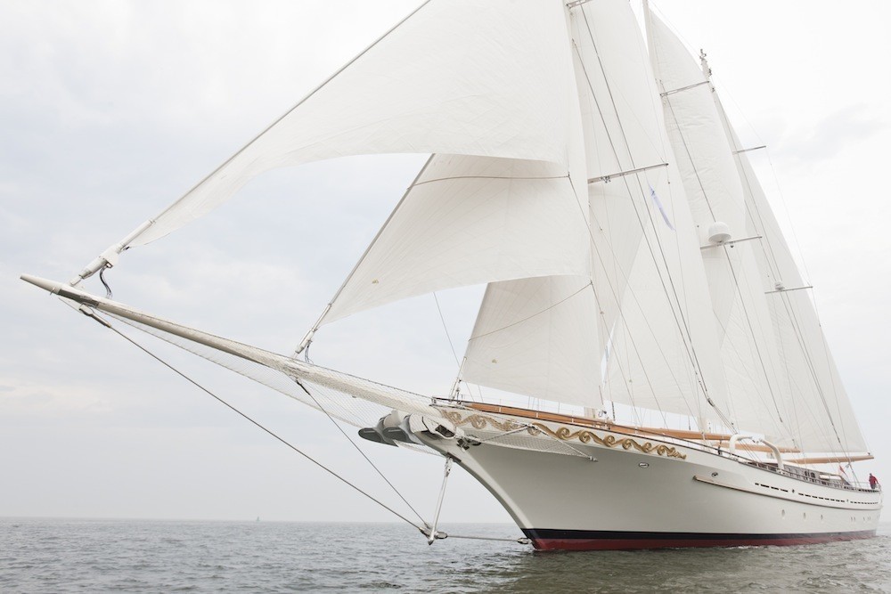 [64m-Yacht-MIKHAIL-S-VORONTSOV]-6335-27.jpg