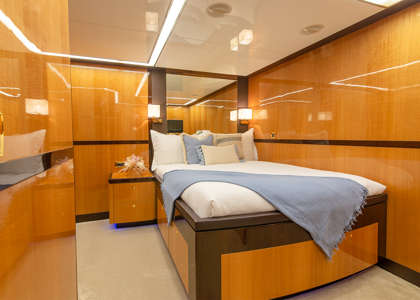 [EXPEDITION-YACHT-JADE]-6281-2.jpg