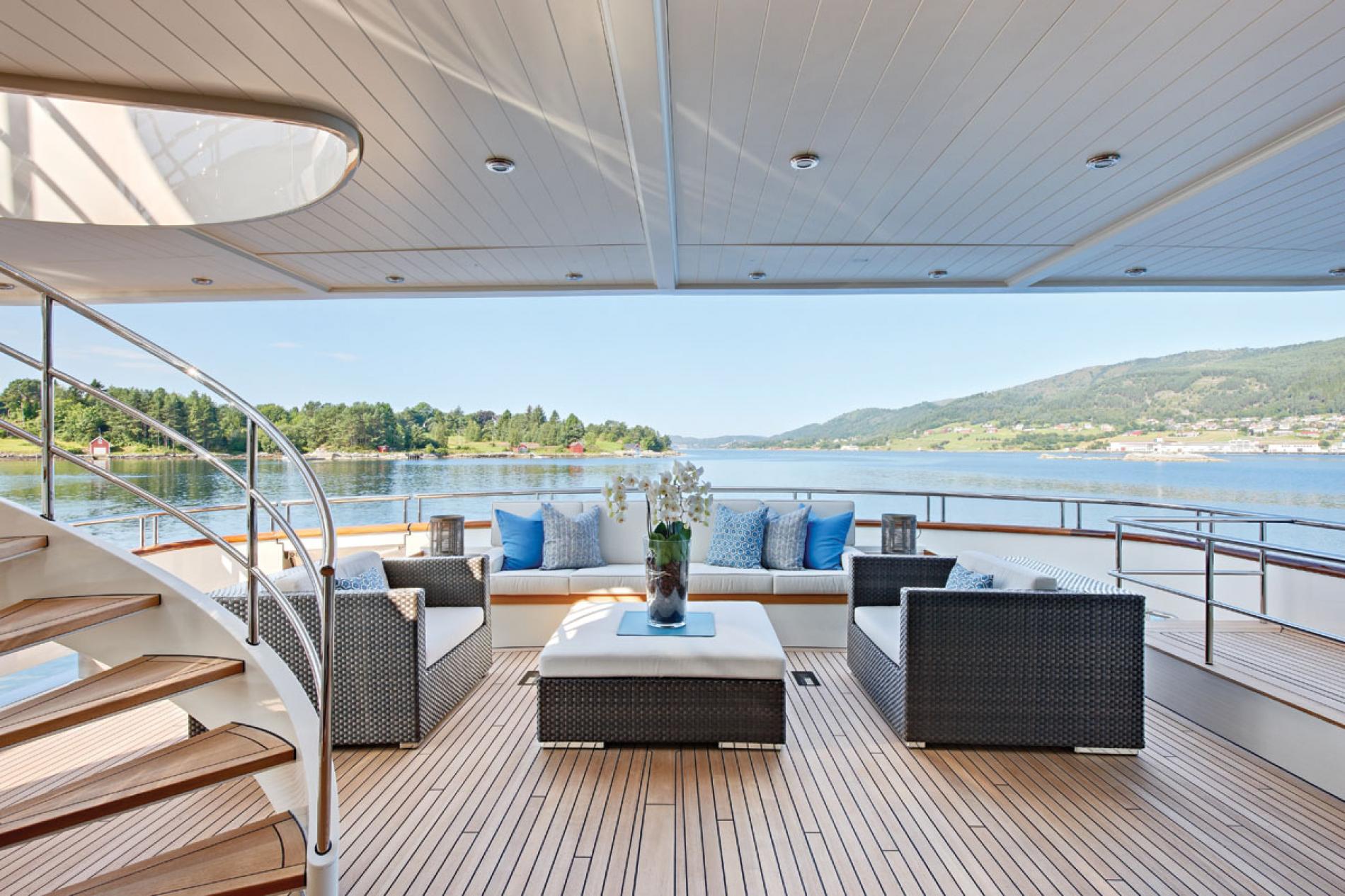 [MOTOR-YACHT-CALLIOPE]-6407-1.jpg