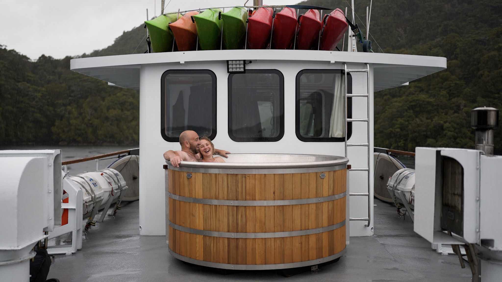 [MOTOR-YACHT-FLIGHTLESS-EX-NZ-WARSHIP-MOA]-6382-7.jpg