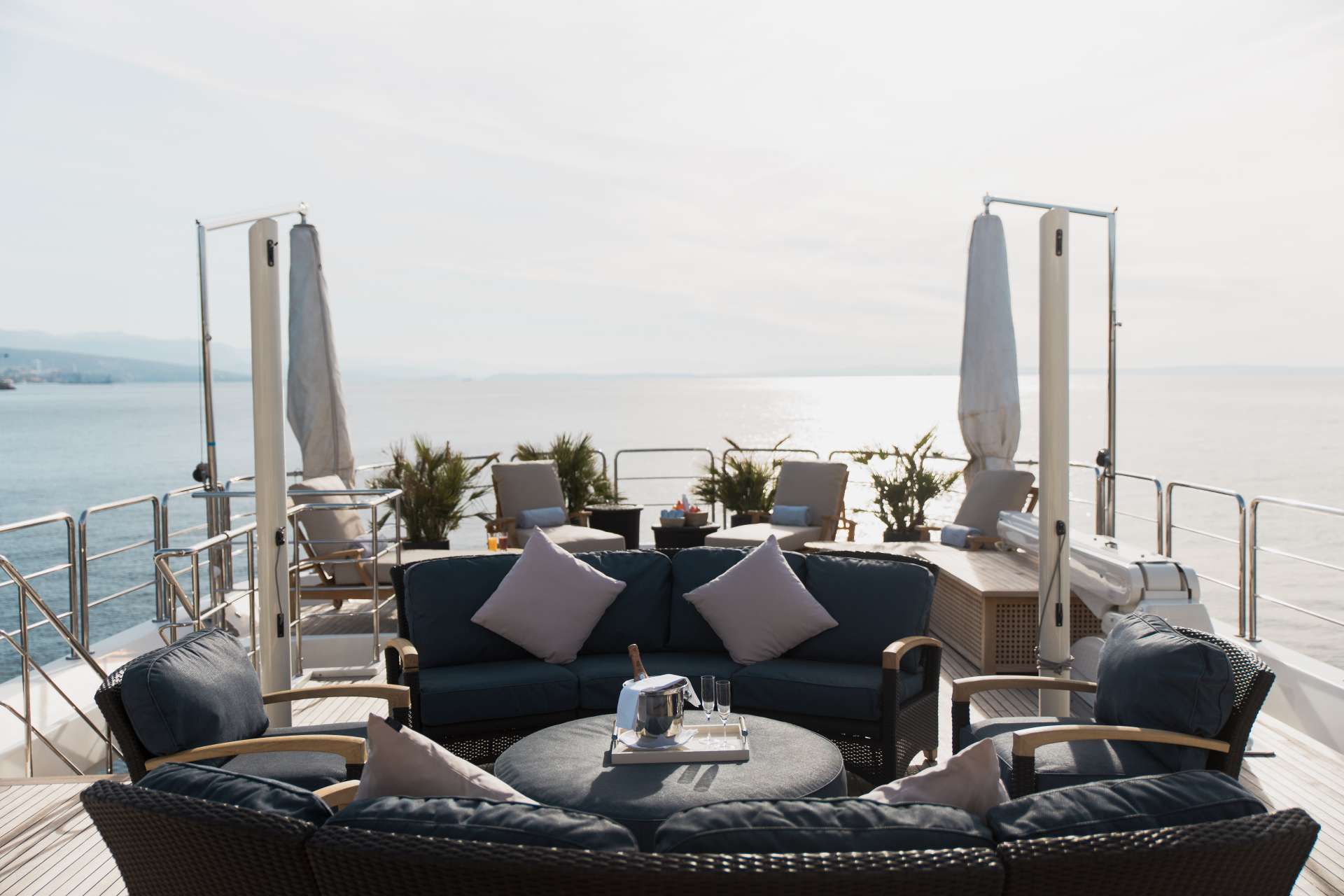 [MOTOR-YACHT-LADY-TRUDY]-6350-11.jpg