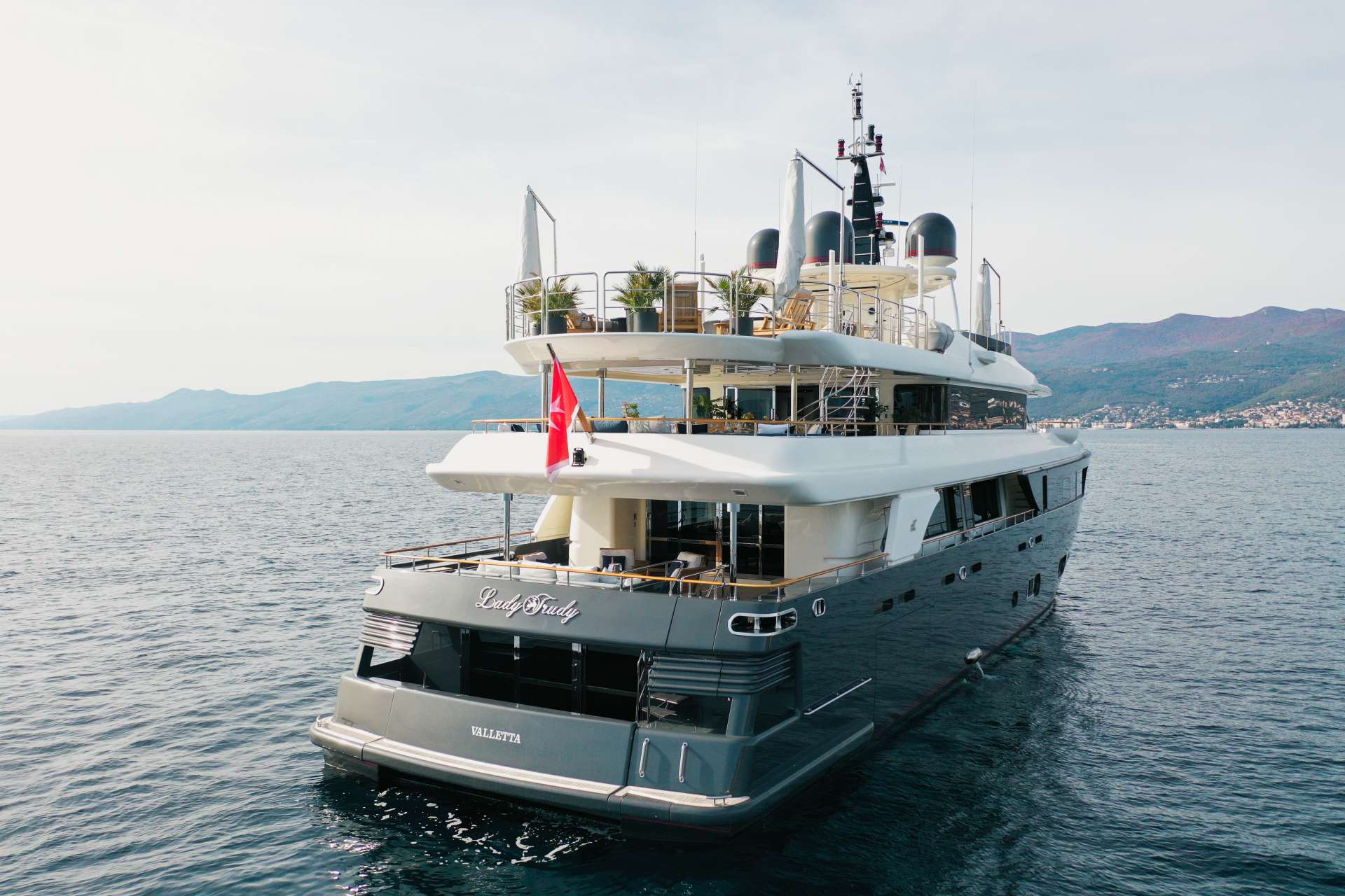 [MOTOR-YACHT-LADY-TRUDY]-6350-3.jpg