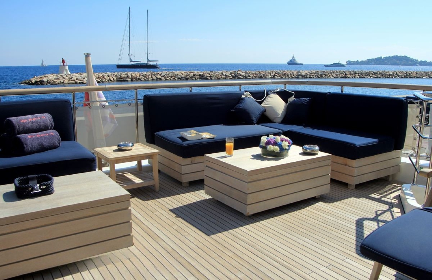 [MOTOR-YACHT-MIA-ROCCA-IX]-6457-3.jpg