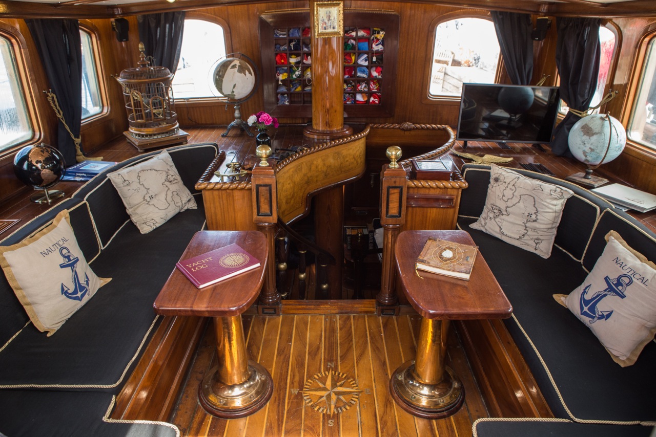 [SY-PRINCE-DE-NEUFCHATEL]-6887-2.jpg