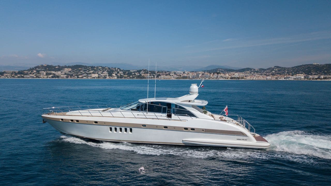 101 Superyacht MR M.jpg