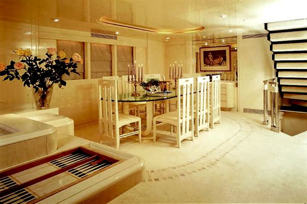 1624_dining area 1.jpg