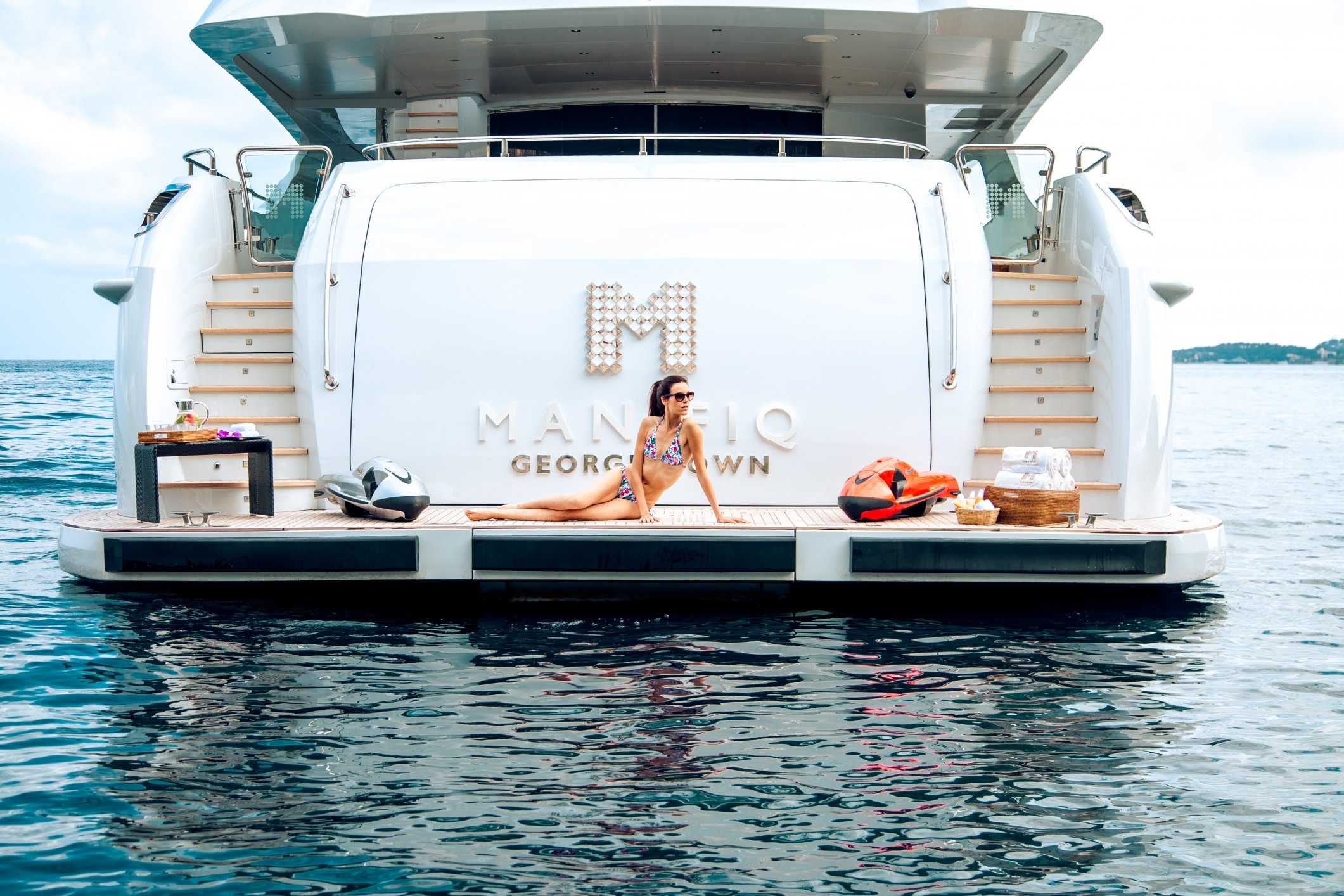 16851-discover-the-mediterranean-on-charter-yacht-manifiq.jpg