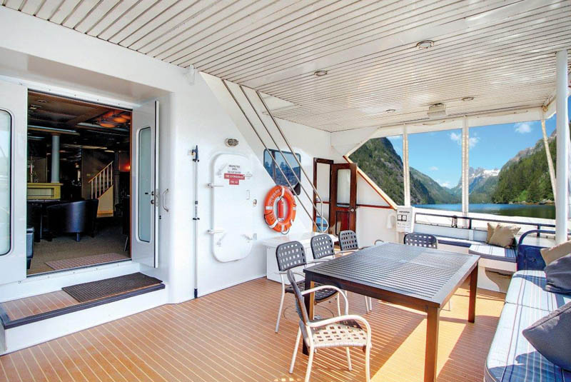 Aft deck .jpg