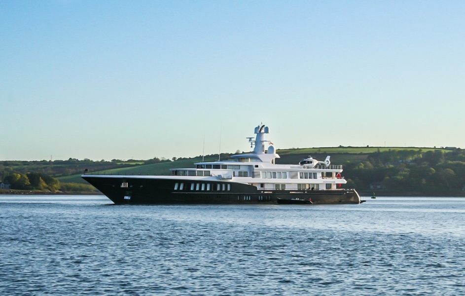 Air with new coat of black paint finish.jpg