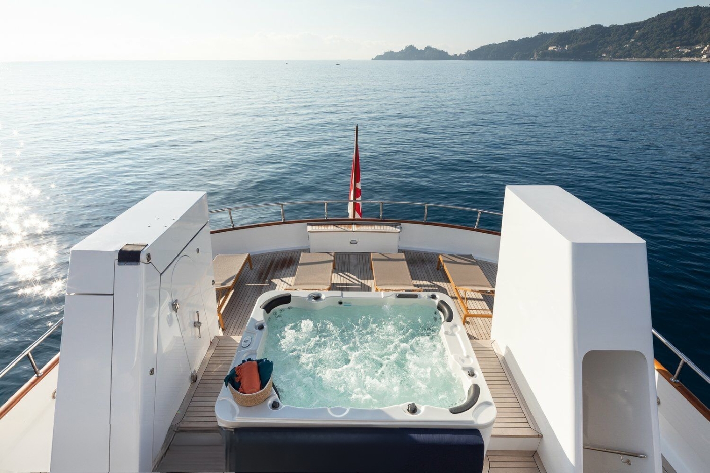 Exterior Sunbathing Area ..jpg