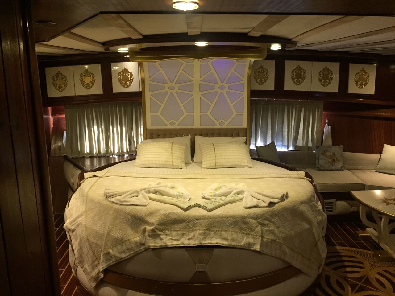 Guest Cabin 00025.jpg