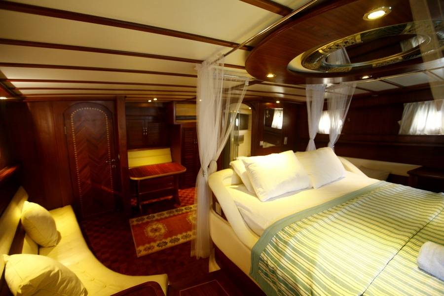 Guest Cabin 00033.jpg