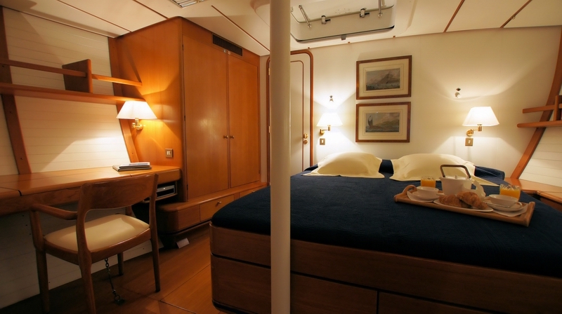 Guest cabin  00002.jpg
