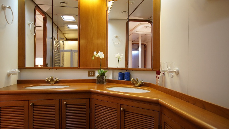 Guest cabin  00013.jpg