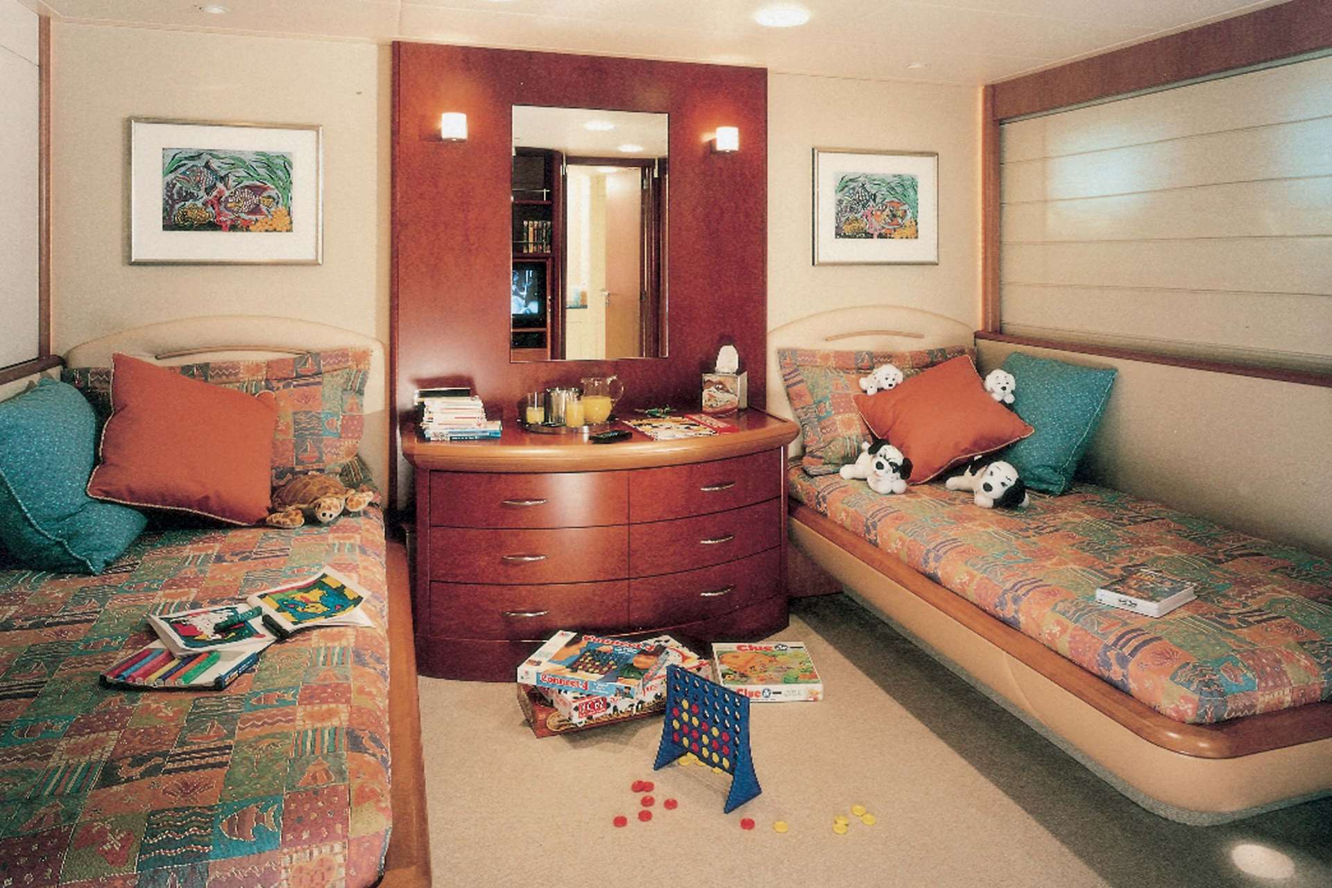 Guest_Bedroom.jpg