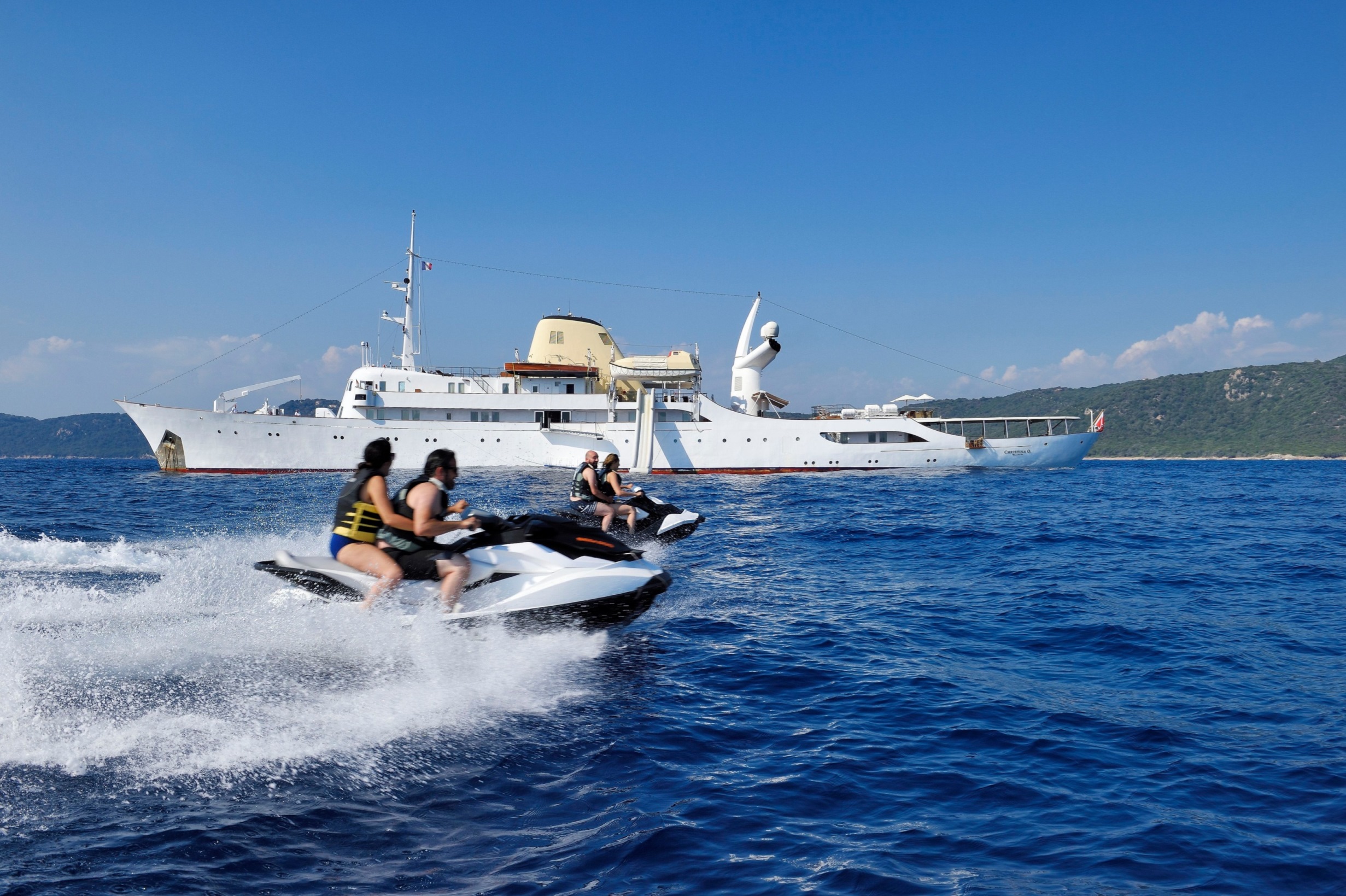 Jet skis 1.jpg