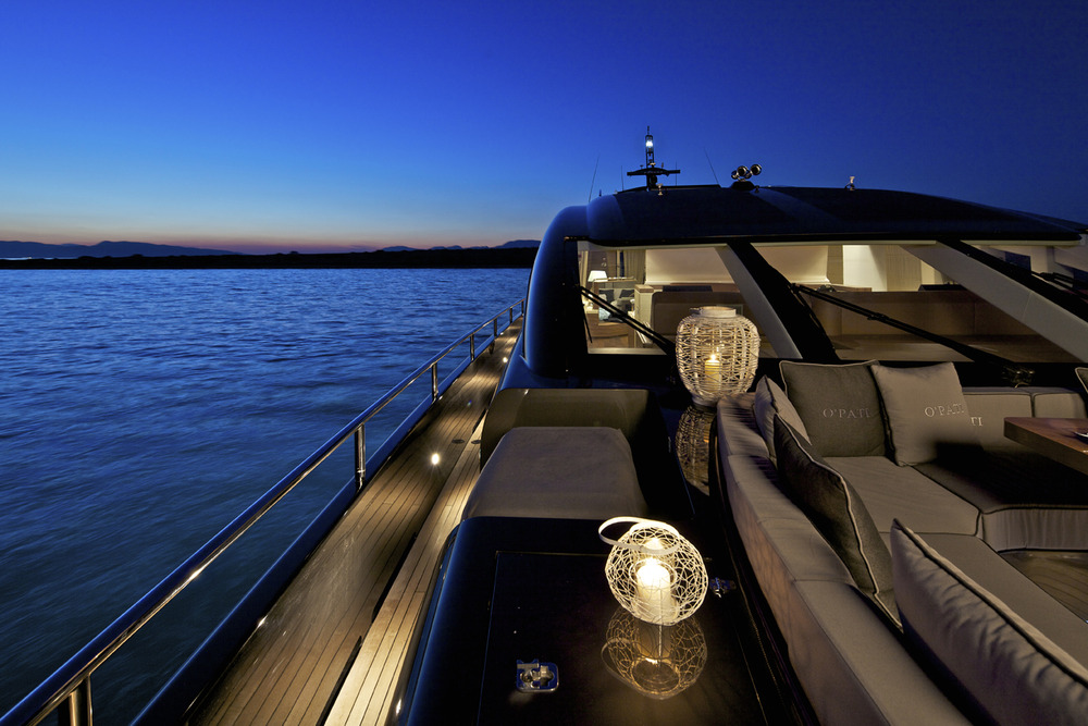 Lights - flybridge details.jpg