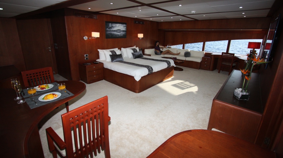 Master Suite 00008.jpg