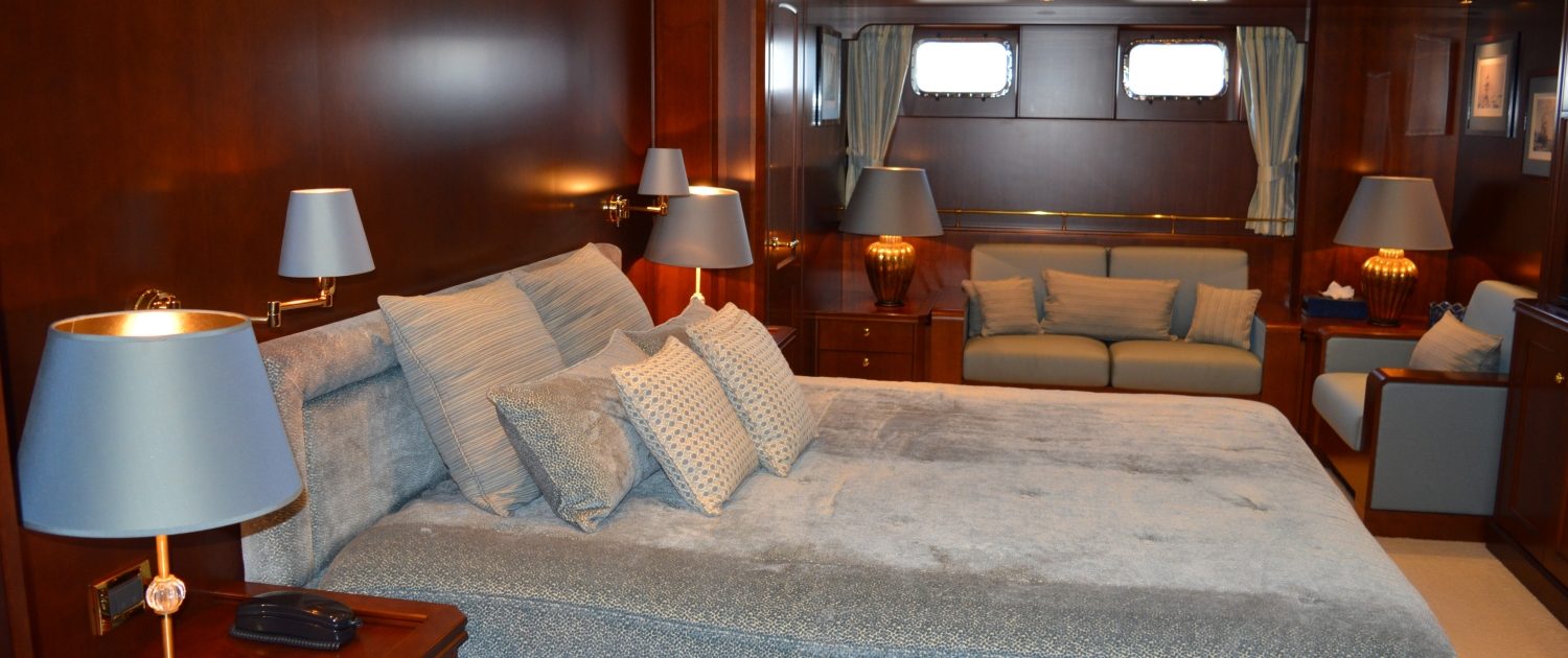 Master cabin 00011.jpg