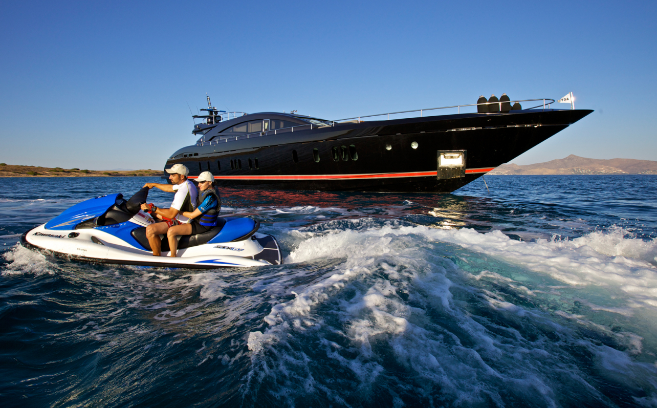 O'Pati running with jetski.jpg