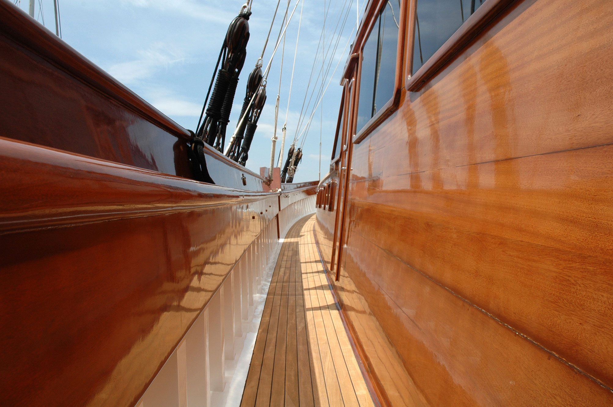 Side deck 5.jpg