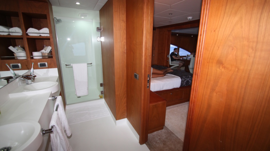 Sky Suite 00010.jpg