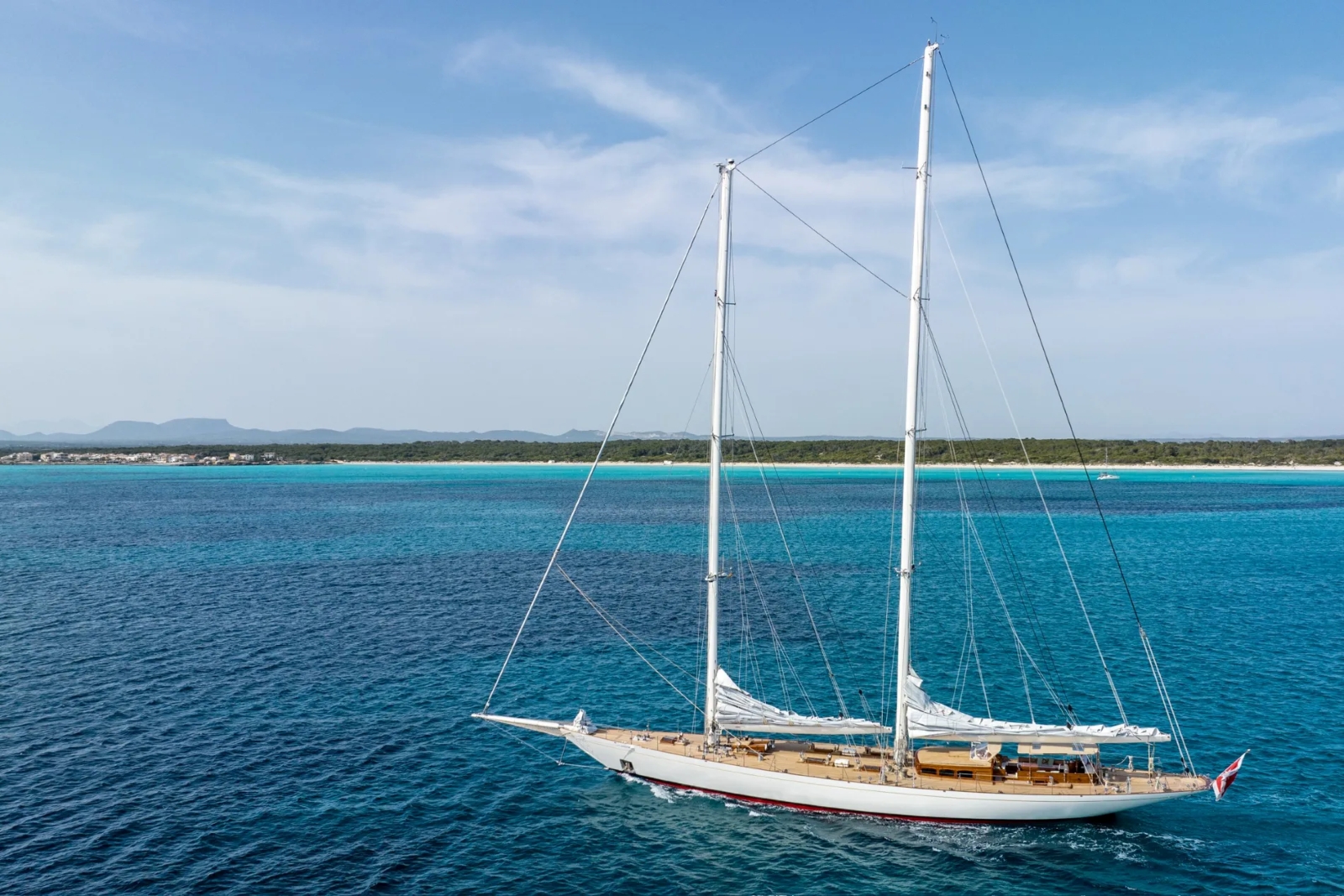 Superyacht windrose of amsterdam 0.jpg