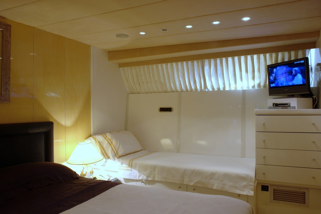 Triple cabin.jpg