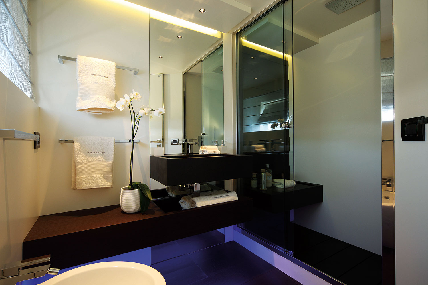 VIP ensuite.jpg