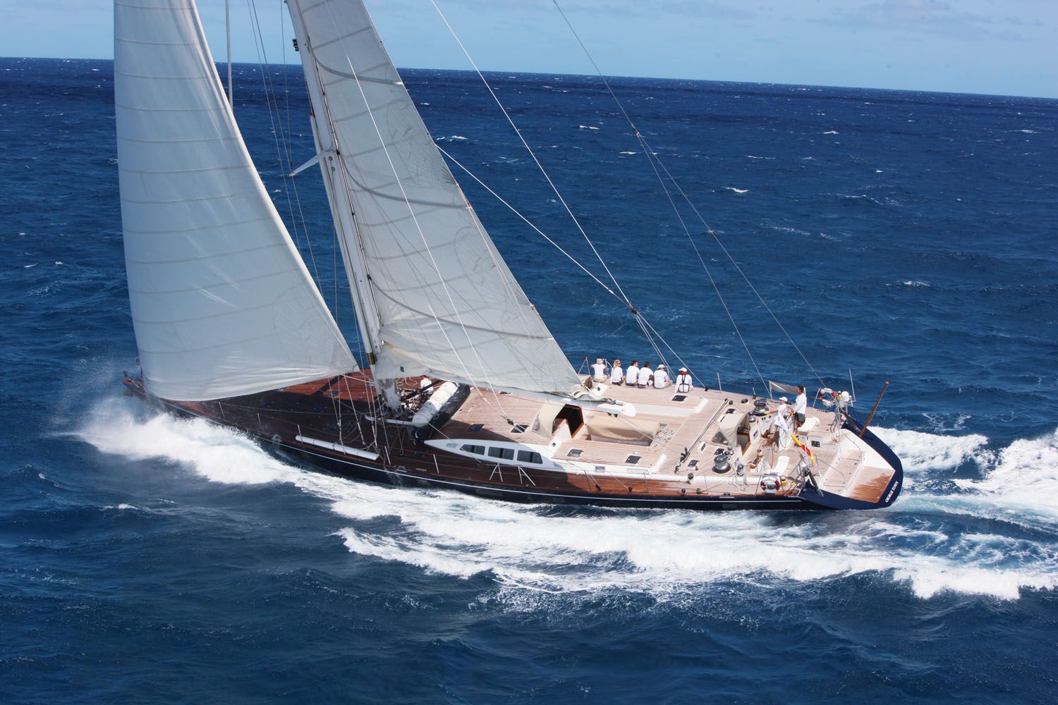 Yacht OCEAN'S SEVEN 2 - sailing.jpg