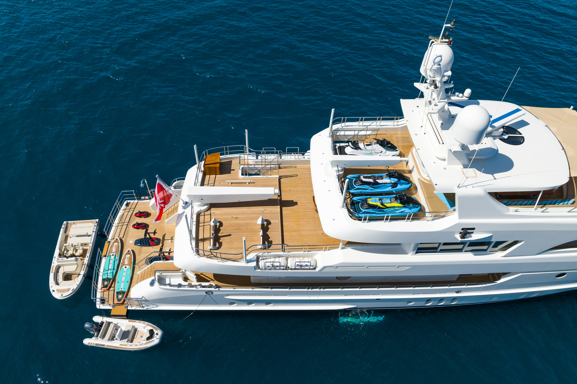 aft deck - aerial.jpg
